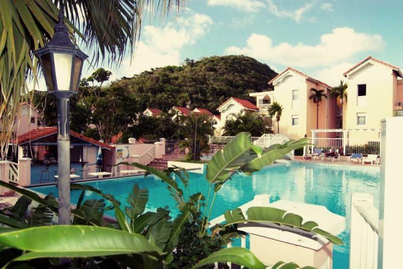 Superbe Studio avec Jacuzzi Privé Apartment Sainte-Anne Exterior foto